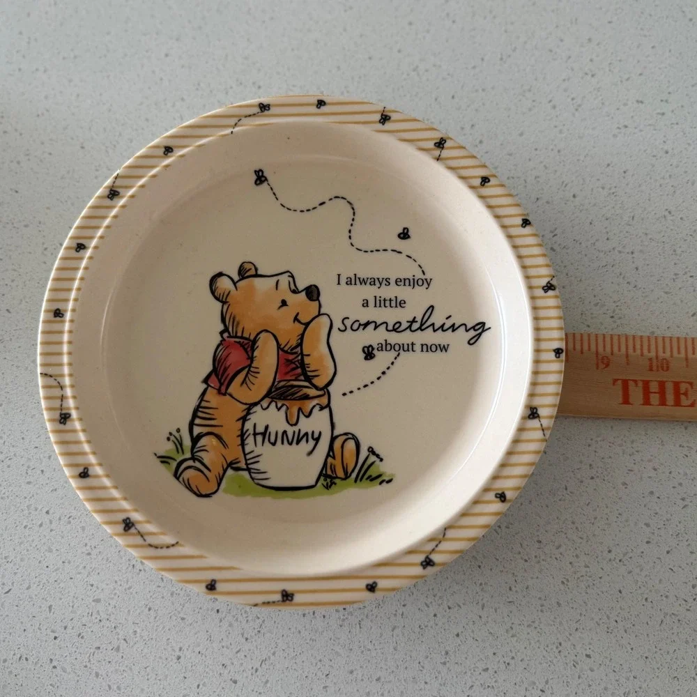 Disney Winnie the Pooh Plate Kids 8in Cream Excellent Melamine Honey Bee Quote